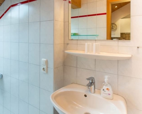 Stüberl Dusche + WC