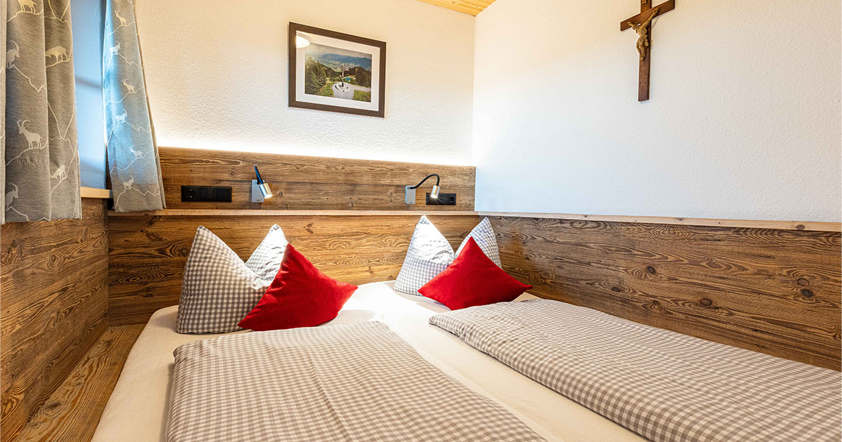 Schlafkoje mit Doppelbett der FEWO Terrassenwohnung Schlafkoje mit Doppelbett in der Ferienwohnung Terrassenwohnung in Lenggries bei Bad Tölz